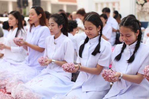 ภาพ No.35169:โครงการธรรมยาตรา เส้นทางพระผู้ปราบมาร ปีที่ 8 ณ วัดโบสถ์บน