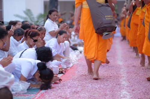 ภาพ No.35200:โครงการธรรมยาตรา เส้นทางพระผู้ปราบมาร ปีที่ 8 ณ วัดโบสถ์บน