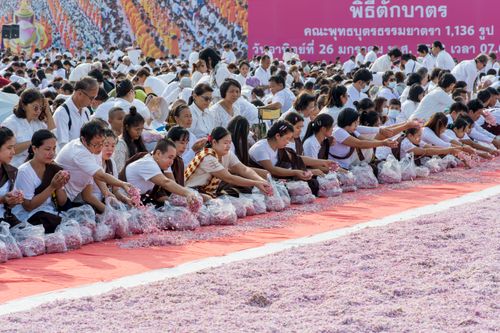 ภาพ No.35273:โครงการธรรมยาตรา เส้นทางพระผู้ปราบมาร ปีที่ 8 ณ อนุสรณ์สถานบางปลา