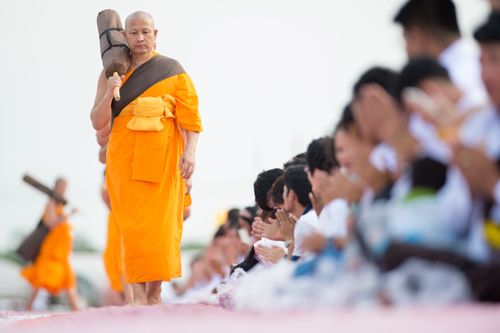 ภาพ No.35276:โครงการธรรมยาตรา เส้นทางพระผู้ปราบมาร ปีที่ 8 ณ อนุสรณ์สถานบางปลา