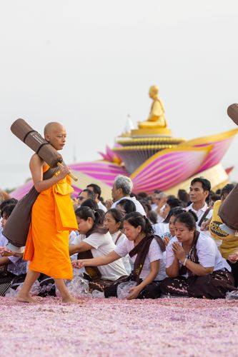 ภาพ No.35247:โครงการธรรมยาตรา เส้นทางพระผู้ปราบมาร ปีที่ 8 ณ อนุสรณ์สถานบางปลา