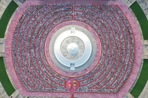 ภาพ No.35260:โครงการธรรมยาตรา เส้นทางพระผู้ปราบมาร ปีที่ 8 ณ อนุสรณ์สถานบางปลา