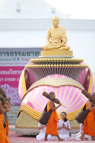 ภาพ No.35267:โครงการธรรมยาตรา เส้นทางพระผู้ปราบมาร ปีที่ 8 ณ อนุสรณ์สถานบางปลา