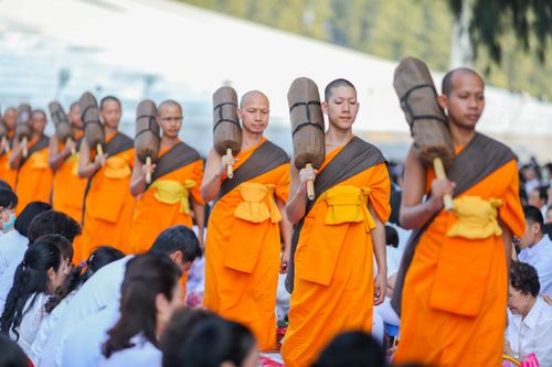 ภาพ No.35374:โครงการธรรมยาตรา เส้นทางพระผู้ปราบมาร ปีที่ 8 ณ วัดพระธรรมกาย