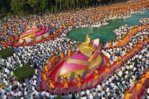 ภาพ No.35335:โครงการธรรมยาตรา เส้นทางพระผู้ปราบมาร ปีที่ 8 ณ วัดพระธรรมกาย