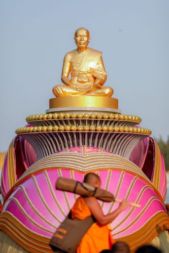 ภาพ No.35375:โครงการธรรมยาตรา เส้นทางพระผู้ปราบมาร ปีที่ 8 ณ วัดพระธรรมกาย