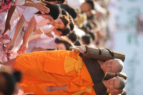 ภาพ No.35355:โครงการธรรมยาตรา เส้นทางพระผู้ปราบมาร ปีที่ 8 ณ วัดพระธรรมกาย