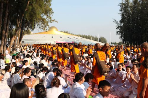 ภาพ No.35357:โครงการธรรมยาตรา เส้นทางพระผู้ปราบมาร ปีที่ 8 ณ วัดพระธรรมกาย
