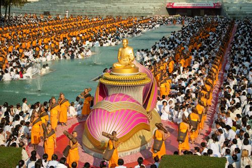 ภาพ No.35343:โครงการธรรมยาตรา เส้นทางพระผู้ปราบมาร ปีที่ 8 ณ วัดพระธรรมกาย