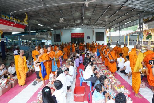 ภาพ No.31672:พิธีถวายสังฆทานแด่คณะสงฆ์ 323 วัด ใน 4 จังหวัดภาคใต้ ครั้งที่ 150
