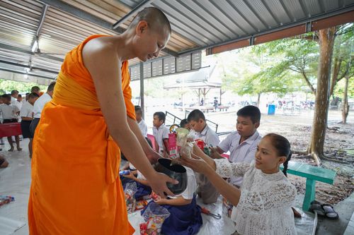 ภาพ No.31678:พิธีถวายสังฆทานแด่คณะสงฆ์ 323 วัด ใน 4 จังหวัดภาคใต้ ครั้งที่ 150