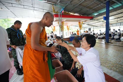 ภาพ No.31680:พิธีถวายสังฆทานแด่คณะสงฆ์ 323 วัด ใน 4 จังหวัดภาคใต้ ครั้งที่ 150