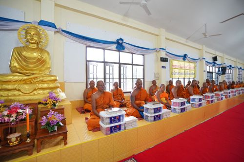 ภาพ No.31698:พิธีถวายสังฆทานแด่คณะสงฆ์ 323 วัด ใน 4 จังหวัดภาคใต้ ครั้งที่ 150