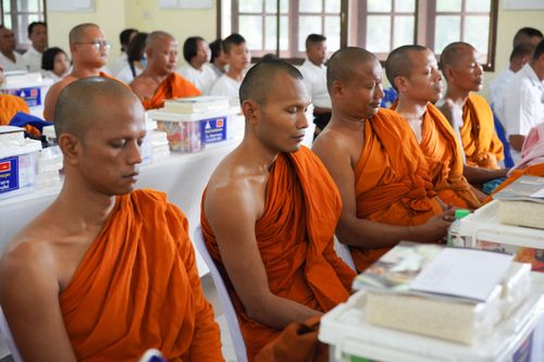 ภาพ No.31704:พิธีถวายสังฆทานแด่คณะสงฆ์ 323 วัด ใน 4 จังหวัดภาคใต้ ครั้งที่ 150