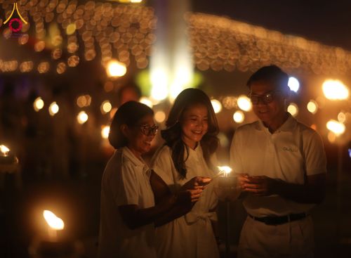 ภาพ No.312371:วันอังคารที่ 3 มีนาคม พ.ศ.2569 พิธีเวียนประทักษิณและจุดมาฆประทีป (ภาพชุดที่ 2) ณ ลานธรรมพระมหาธรรมกายเจดีย์ วัดพระธรรมกาย