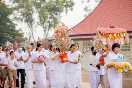 ภาพ No.301197:วันที่ 22 มกราคม พ.ศ. 2569 พิธีทอดผ้าป่าทำนุบำรุงศาสนสถาน ณ วัดใหม่พิบูลย์ผล อ.สองพี่น้อง จ.สุพรรณบุรี ในโครงการธรรมยาตรา กตัญญูบูชา มหาปูชนียาจารย์ พระมงคลเทพมุนี(สด จนฺทสโร) พระผู้ปราบมาร อนุสรณ์สถาน 7 แห่ง ปีที่ 14