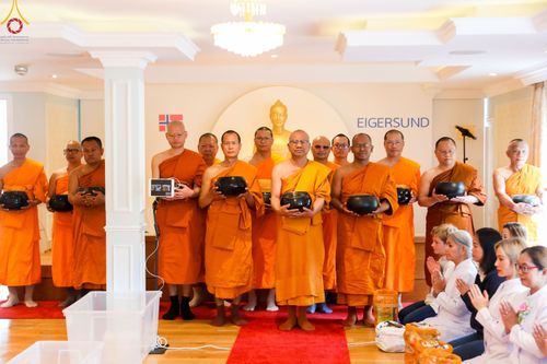 ภาพ No.85551:พิธีทอดผ้าป่าฉลองวัดพระธรรมกายเอกเกอร์ซุน  ในโอกาสสถาปนาครบรอบ 7 ปี  วันอาทิตย์ที่ 30 กรกฎาคม พ.ศ.2566 ณ วัดพระธรรมกายเอกเกอร์ซุน ประเทศนอร์เวย์