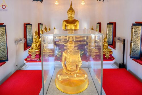 ภาพ No.72314:พิธีต้อนรับพระธรรมยาตรา ในโครงการธรรมยาตรากตัญญูบูชา มหาปูชนียาจารย์ พระมงคลเทพมุนี(สด จนฺทสโร) พระผู้ปราบมาร อนุสรณ์สถาน 7 แห่ง ปีที่ 11 วันที่ 18 มกราคม พ.ศ. 2566 ณ อนุสรณ์สถานลำดับที่ 4 สถานที่เกิดด้วยกายธรรม วัดโบสถ์ (บน) บางคูเวียง อ.บางกรวย จ.นนทบุ