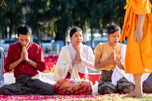 ภาพ No.287033:วันที่ 2 มกราคม พ.ศ.2569 พิธีต้อนรับพระธรรมยาตรา ครั้งที่ 1 (ภาพชุดที่ 2) ณ วัดพระธรรมกาย (วิหารหลวงปู่ - พระมหาธรรมกายเจดีย์)