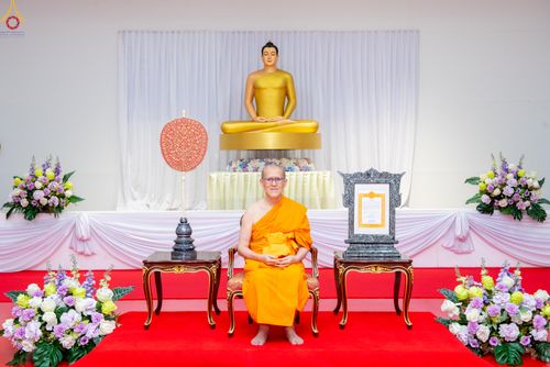 ภาพ No.343028:วันอาทิตย์ที่ 9 สิงหาคม พ.ศ.2569 พิธีมอบพัด ตั้งฐานานุกรม พระราชภาวนาวชิรวิเทศ วิ. ณ ห้องอาคารปลูกศรัทธา 2 วัดพระธรรมกาย