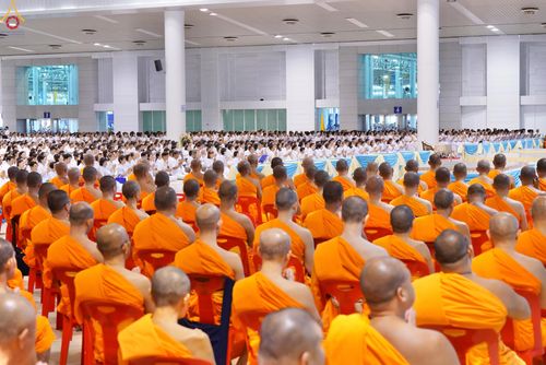 ภาพ No.337883:วันอาทิตย์ต้นเดือน 5 กรกฎาคม พ.ศ.2569 พิธีบูชาข้าวพระ ณ สภาธรรมกายสากล วัดพระธรรมกาย