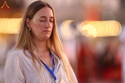 ภาพ No.312174:วันอังคารที่ 3 มีนาคม พ.ศ.2569 พิธีเวียนประทักษิณและจุดมาฆประทีป ณ ลานธรรมพระมหาธรรมกายเจดีย์ วัดพระธรรมกาย