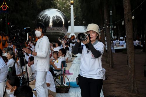 ภาพ No.105882:V.2 ทุ่มเท การเตรียมงาน เก็บงาน การรับบุญของเจ้าหน้าที่หน่วยงานต่างๆ เพื่อโครงการธรรมยาตรา กตัญญูบูชามหาปูชนียาจารย์ พระมงคลเทพมุนี (สด จนฺทสโร) พระผู้ปราบมาร อนุสรณ์สถาน 7 แห่ง ปีที่ 12 ระหว่างวันที่ 2 - 31 มกราคม พ.ศ.2567