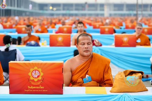 ภาพ No.324996:วันที่ 22 เมษายน พ.ศ.2569 (วันคุ้มครองโลก) พิธีถวายมหาสังฆทาน 40,000 กว่าวัดทั่วประเทศ (ชุดที่ 2) ณ ลานธรรม พระมหาธรรมกายเจดีย์ วัดพระธรรมกาย
