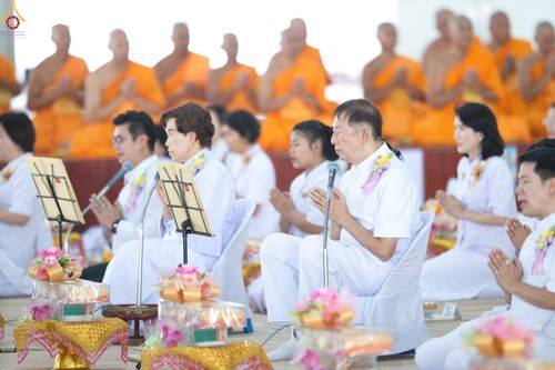 ภาพ No.348251:วันที่ 10 กันยายน พ.ศ.2569 พิธีสวดพระพุทธมนต์ และถวายภัตตาหารเป็นสังฆทาน เนื่องในวันครบ 26 ปี วันคล้ายละสังขาร คุณยายอาจารย์มหารัตนอุบาสิกาจันทร์ ขนนกยูง ณ หอฉันคุณยายอาจารย์ฯ วัดพระธรรมกาย