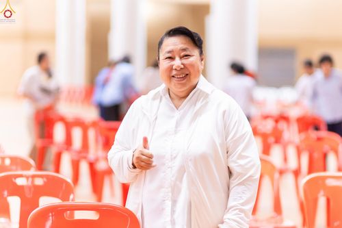 ภาพ No.322769:วันที่ 15-18 เมษายน พ.ศ.2569 การเเตรียมโต๊ะฉัน , เตรียมจุดพักค้าง , เรียงเก้าอี้ , เรียงกล่องไทยธรรม  เพื่องานถวายมหาสังฆทาน 40,000 กว่าวัดทั่วประเทศ วันคุ้มครองโลก 22 เมษายน พ.ศ.2569 วัดพระธรรมกาย