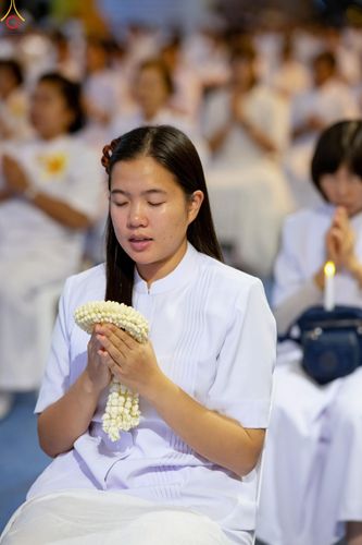 ภาพ No.345951:วันพฤหัสบดีที่ 27 สิงหาคม พ.ศ.2569 พิธีฉลองชัยสวดมนต์บทธัมมจักกัปปวัตตนสูตร 8,657,585,858 จบ ณ มหารัตนวิหารคด วัดพระธรรมกาย