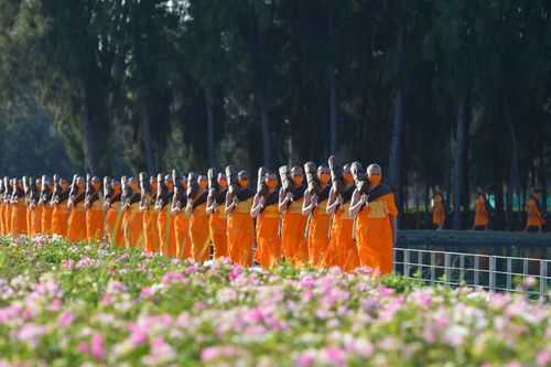 ภาพ No.35592:โครงการธรรมยาตรา เส้นทางพระผู้ปราบมาร ปีที่ 9 ณ วัดพระธรรมกาย 