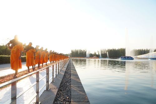 ภาพ No.35667:โครงการธรรมยาตรา เส้นทางพระผู้ปราบมาร ปีที่ 9 ณ วัดพระธรรมกาย 