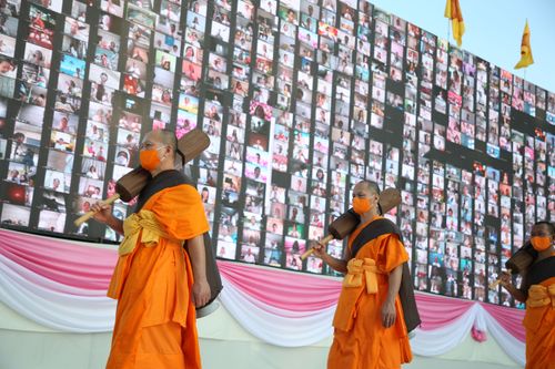 ภาพ No.35623:โครงการธรรมยาตรา เส้นทางพระผู้ปราบมาร ปีที่ 9 ณ วัดพระธรรมกาย 