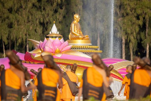 ภาพ No.35605:โครงการธรรมยาตรา เส้นทางพระผู้ปราบมาร ปีที่ 9 ณ วัดพระธรรมกาย 