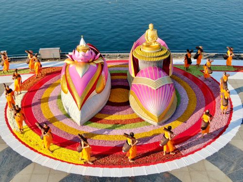 ภาพ No.35549:โครงการธรรมยาตรา เส้นทางพระผู้ปราบมาร ปีที่ 9 ณ วัดพระธรรมกาย 