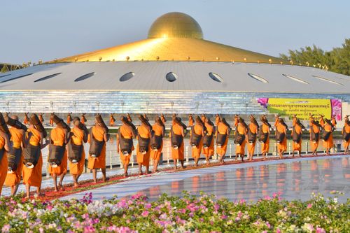 ภาพ No.35598:โครงการธรรมยาตรา เส้นทางพระผู้ปราบมาร ปีที่ 9 ณ วัดพระธรรมกาย 
