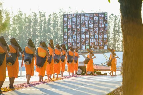 ภาพ No.35588:โครงการธรรมยาตรา เส้นทางพระผู้ปราบมาร ปีที่ 9 ณ วัดพระธรรมกาย 