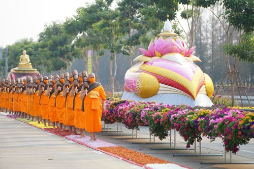 ภาพ No.35863:โครงการธรรมยาตรา เส้นทางพระผู้ปราบมาร ปีที่ 9 ณ วัดพระธรรมกาย