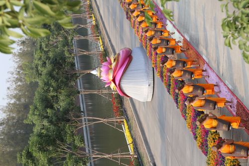 ภาพ No.35811:โครงการธรรมยาตรา เส้นทางพระผู้ปราบมาร ปีที่ 9 ณ วัดพระธรรมกาย