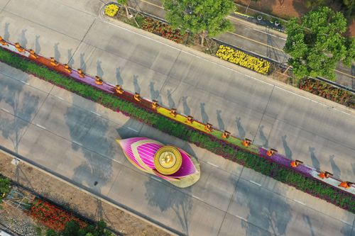 ภาพ No.35762:โครงการธรรมยาตรา เส้นทางพระผู้ปราบมาร ปีที่ 9 ณ วัดพระธรรมกาย