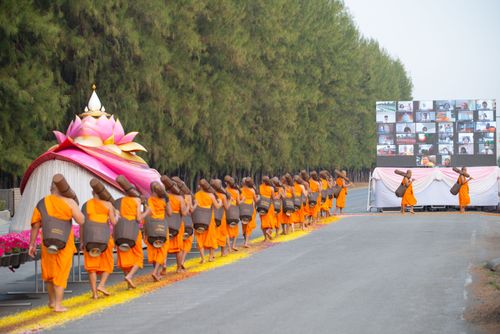 ภาพ No.35743:โครงการธรรมยาตรา เส้นทางพระผู้ปราบมาร ปีที่ 9 ณ วัดพระธรรมกาย