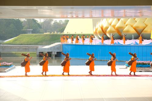 ภาพ No.36154:โครงการธรรมยาตรา เส้นทางพระผู้ปราบมาร ปีที่ 9 ณ วัดพระธรรมกาย