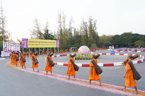 ภาพ No.36109:โครงการธรรมยาตรา เส้นทางพระผู้ปราบมาร ปีที่ 9 ณ วัดพระธรรมกาย