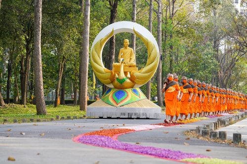 ภาพ No.36030:โครงการธรรมยาตรา เส้นทางพระผู้ปราบมาร ปีที่ 9 ณ วัดพระธรรมกาย