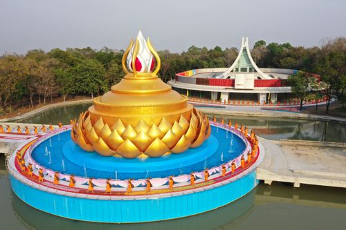 ภาพ No.36044:โครงการธรรมยาตรา เส้นทางพระผู้ปราบมาร ปีที่ 9 ณ วัดพระธรรมกาย