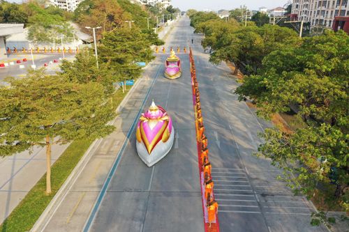 ภาพ No.36051:โครงการธรรมยาตรา เส้นทางพระผู้ปราบมาร ปีที่ 9 ณ วัดพระธรรมกาย