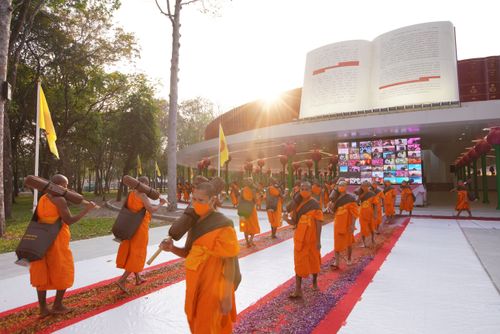 ภาพ No.35988:โครงการธรรมยาตรา เส้นทางพระผู้ปราบมาร ปีที่ 9 ณ วัดพระธรรมกาย
