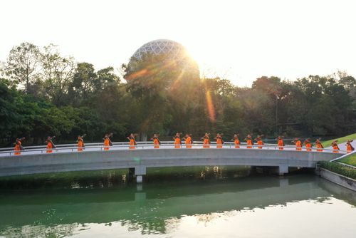 ภาพ No.36056:โครงการธรรมยาตรา เส้นทางพระผู้ปราบมาร ปีที่ 9 ณ วัดพระธรรมกาย