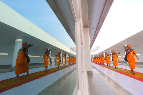 ภาพ No.35963:โครงการธรรมยาตรา เส้นทางพระผู้ปราบมาร ปีที่ 9 ณ วัดพระธรรมกาย